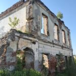 Castelul Huszar Apalina Mures Transylvania in Ruins