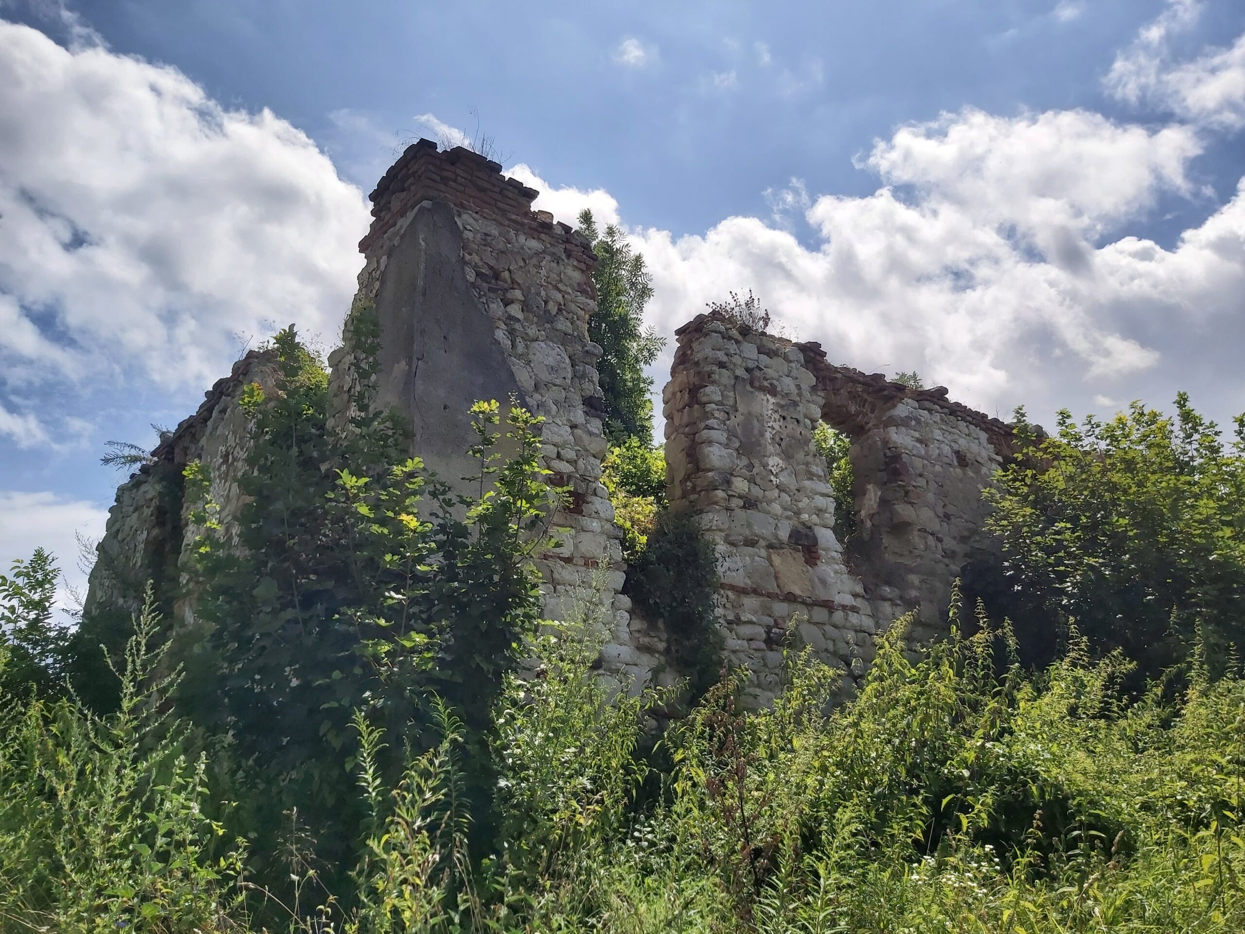 Castelul fortificat din Cehu Silvaniei, „furat” de libertatea de după 1989