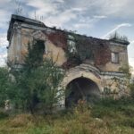 Castelul Kornis-Rakoczi-Bethlen Iernut Transylvania in Ruins