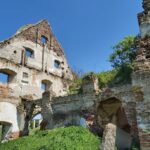 Castelul Mikes Cisteiu de Mures Alba Transylvania in Ruins