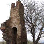 Biserica de piatra Bacainti, Hunedoara, Transylvania in Ruins