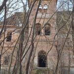 Castelul Nalaczy-Fay din Nalatvad Hunedoara Transylvania in Ruins