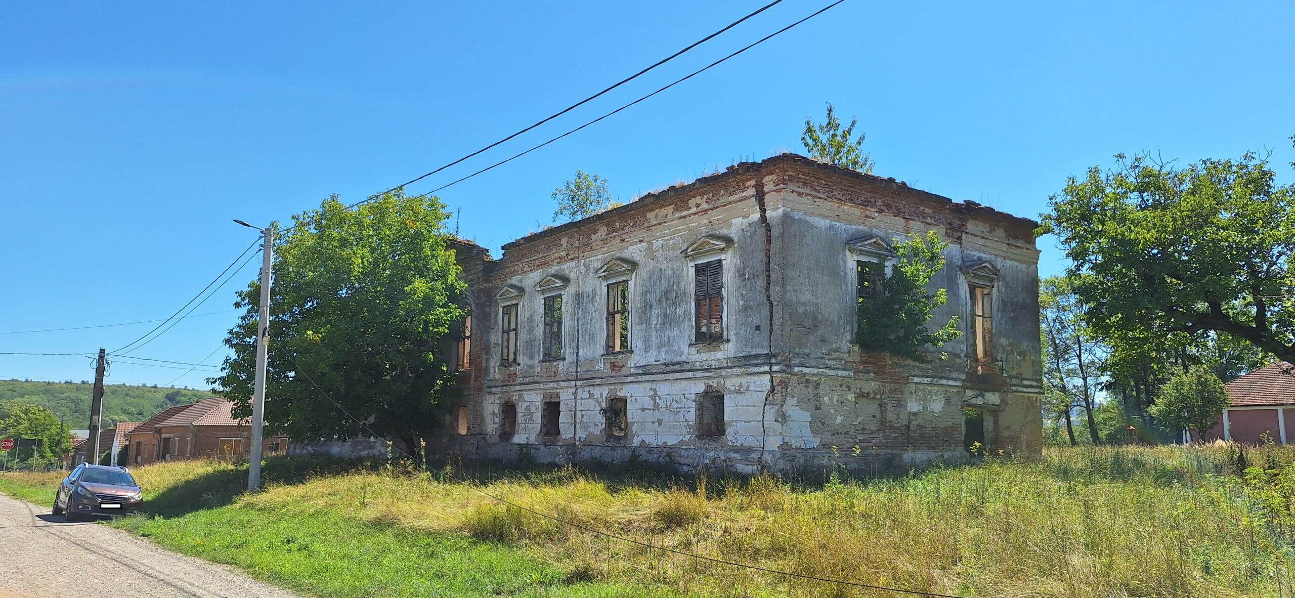 Conacul Atanasievici din Valeapai, Caras-Severin, Transylvania in Ruins
