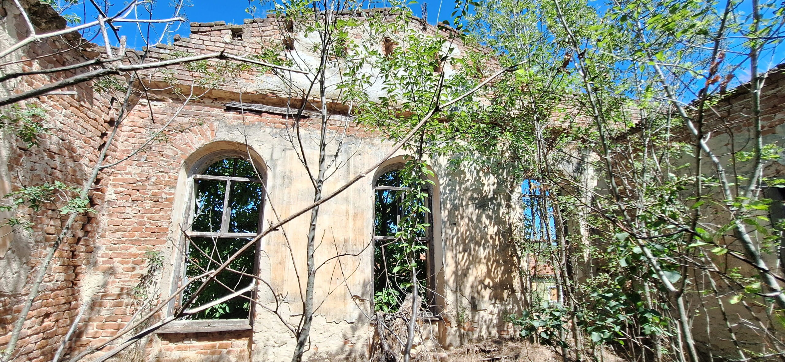Conacul Atanasievici din Valeapai, Caras-Severin, Transylvania in Ruins