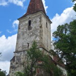 Biserica fortificata din Vard, Sibiu, Transylvania in Ruins